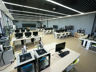 崇技楼B4-401 3D打印智慧实训室